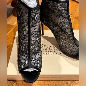 Women’s heeled booties